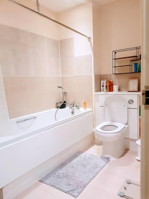 Central Spacious And Secure With A Double Bed Edgware Dış mekan fotoğraf